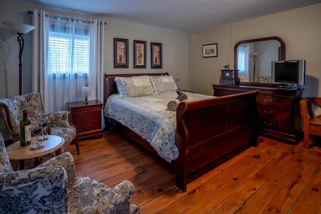 Au Coeur De Magog Bed & Breakfast Dış mekan fotoğraf