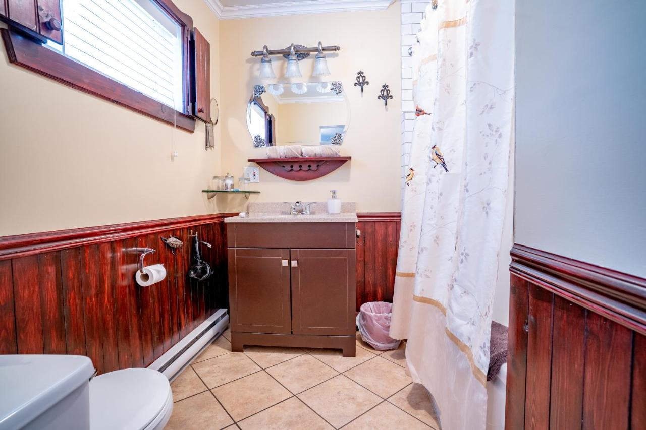 Au Coeur De Magog Bed & Breakfast Dış mekan fotoğraf