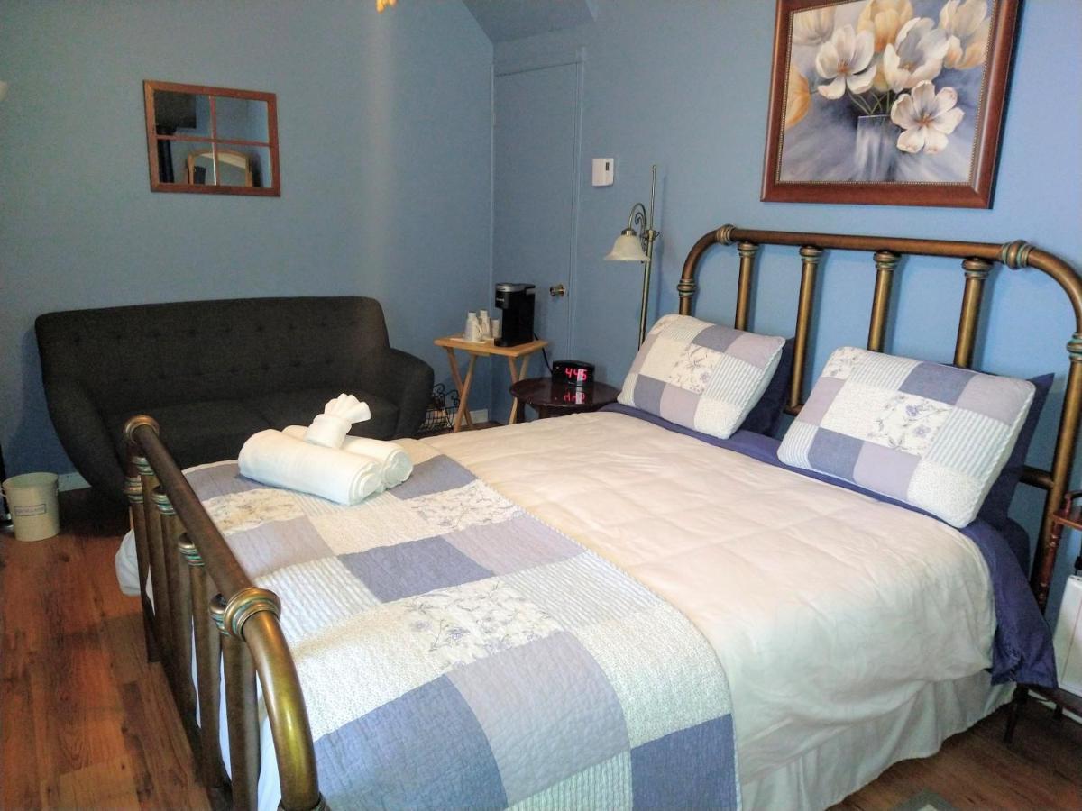 Au Coeur De Magog Bed & Breakfast Dış mekan fotoğraf