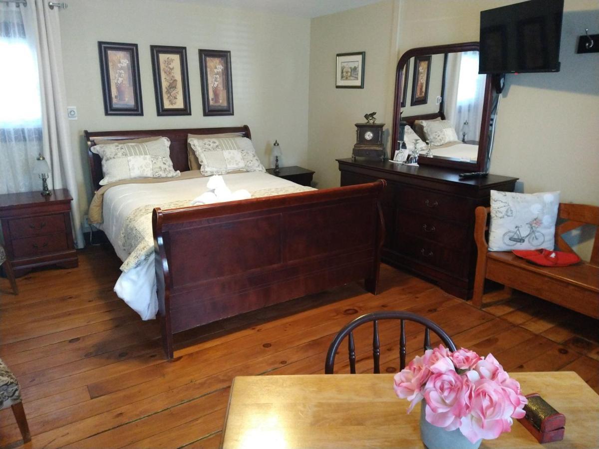 Au Coeur De Magog Bed & Breakfast Dış mekan fotoğraf