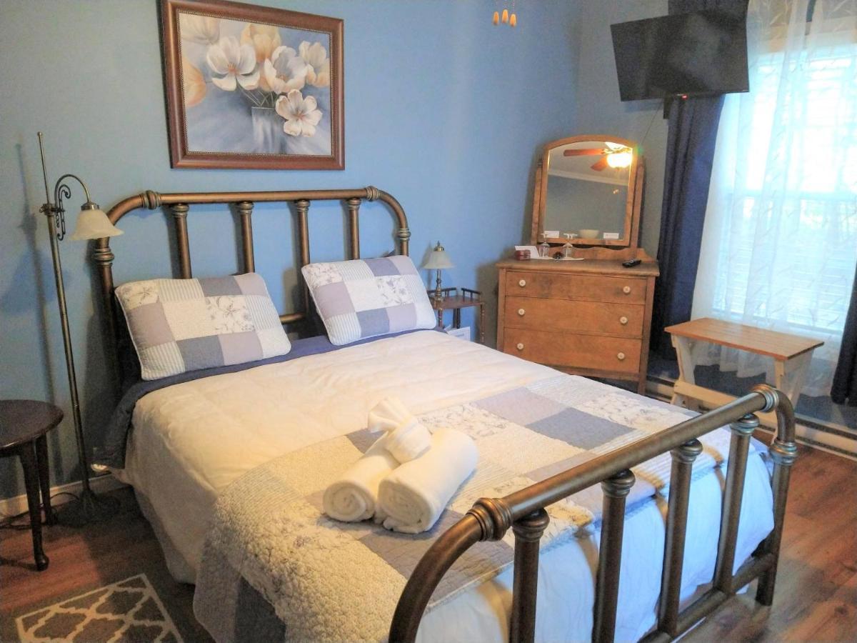 Au Coeur De Magog Bed & Breakfast Dış mekan fotoğraf