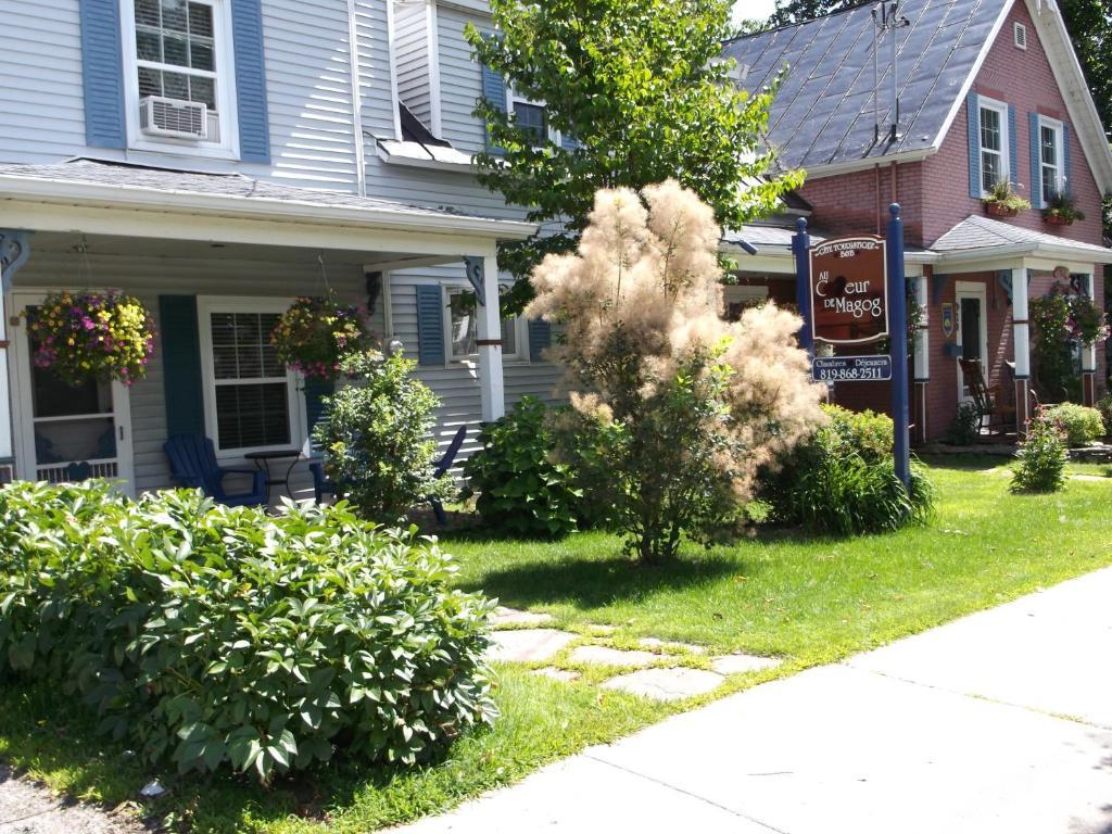 Au Coeur De Magog Bed & Breakfast Dış mekan fotoğraf