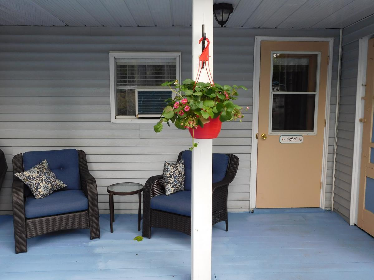 Au Coeur De Magog Bed & Breakfast Dış mekan fotoğraf