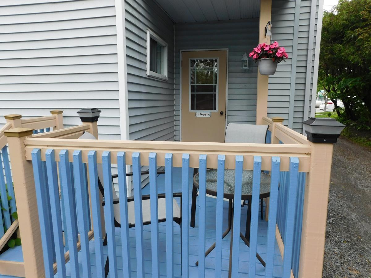Au Coeur De Magog Bed & Breakfast Dış mekan fotoğraf